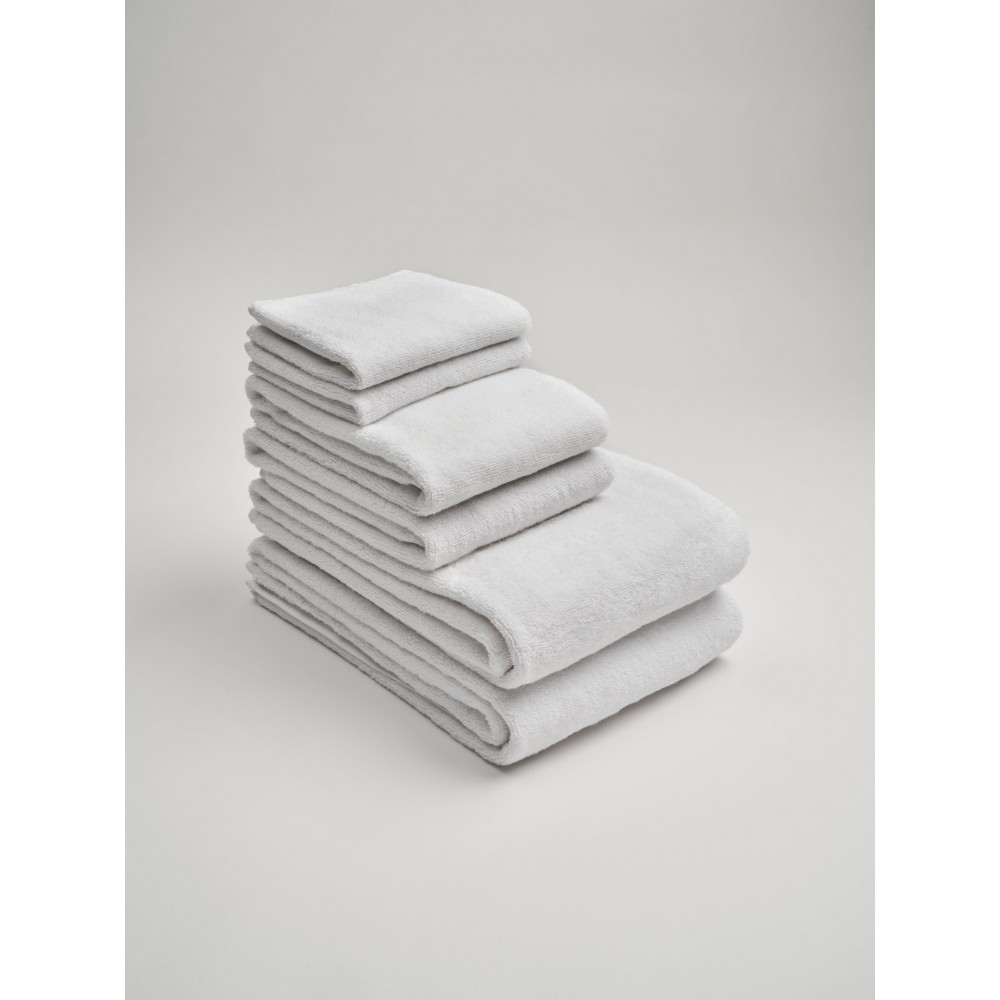 https://peopleheartplanet.com/17057-thickbox_default/organic-and-fairtrade-cotton-bath-towel-set-white.jpg