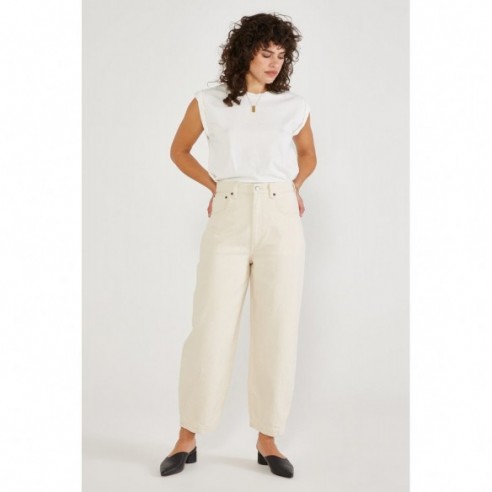 Iris Relaxed Taper Jean - Natural by ETICA